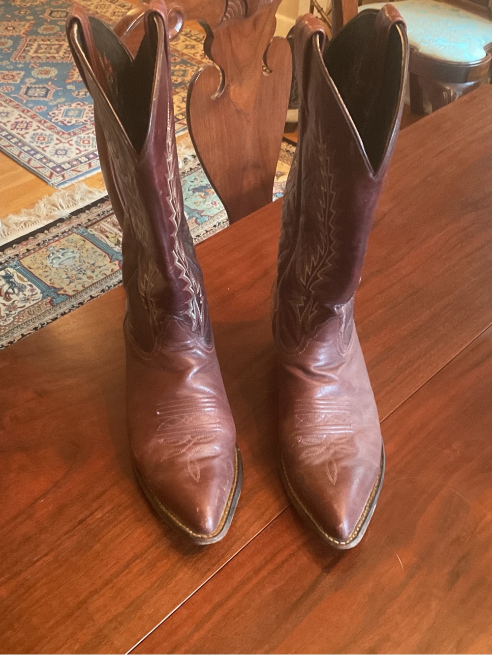 Tony Lama Burgundy Leather Western Boots with Decorative Stitching - Picture 4 of 11